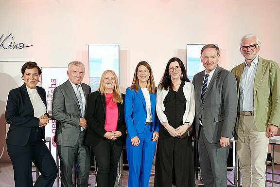Trendforum 3/2023: Manuela Raidl, Dieter Hengl,  Angelika Delen, Barbara Schmidt,  Helene Schuberth,  Christian Helmenstein, Michael Strugl