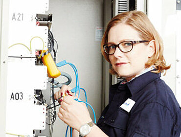 Daniela Schlüsselberger, Verbund